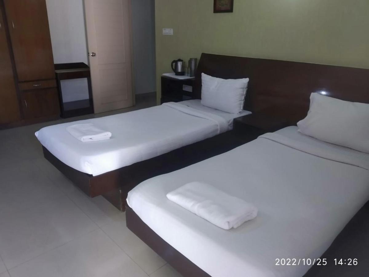 העיר בנגלור The Green Path Eco Hotel מראה חיצוני תמונה