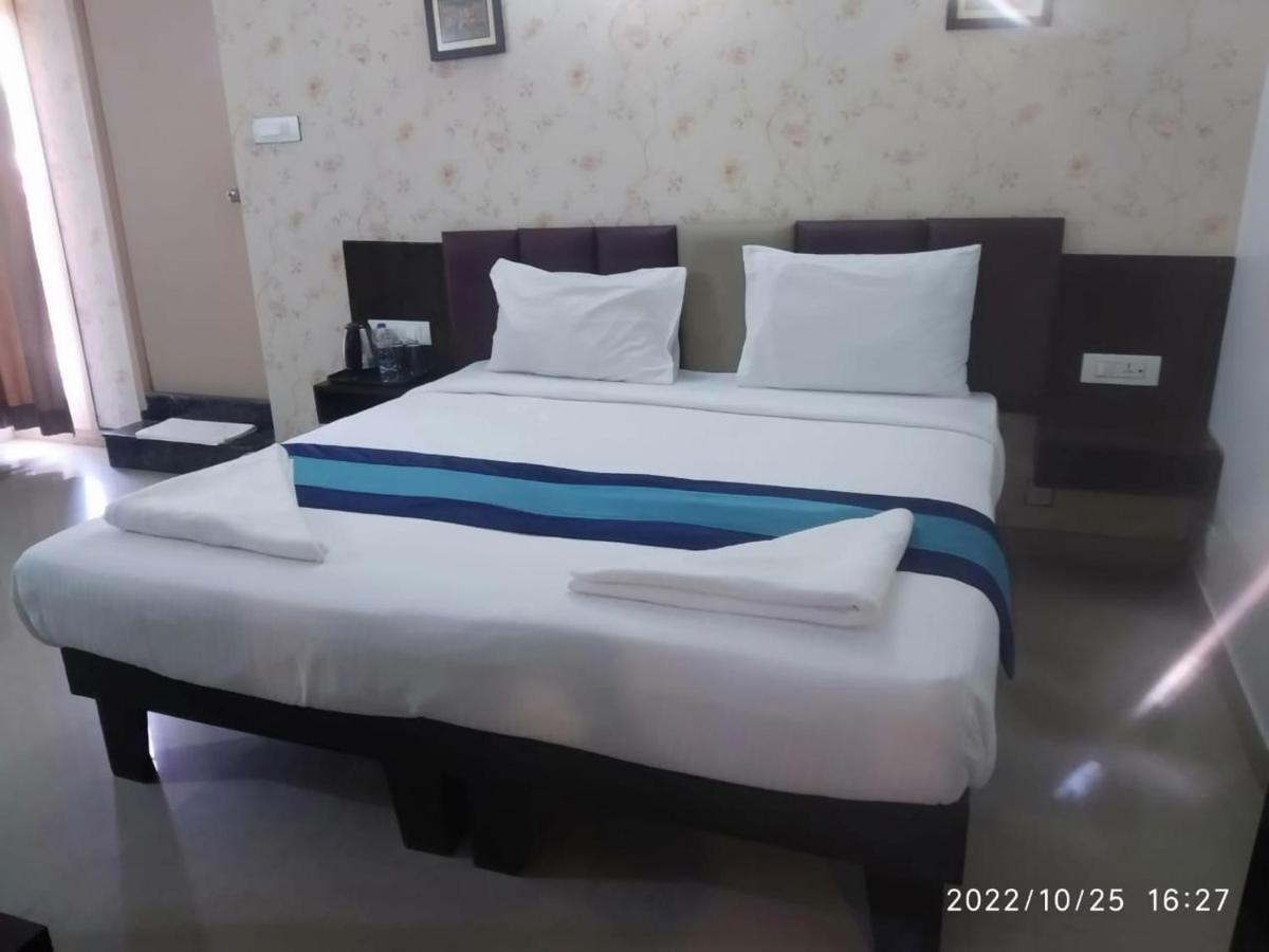 העיר בנגלור The Green Path Eco Hotel מראה חיצוני תמונה